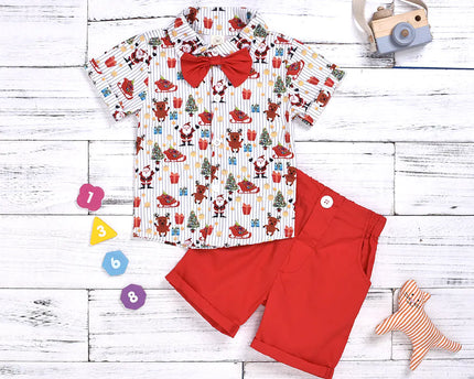 Julset pojke med fluga